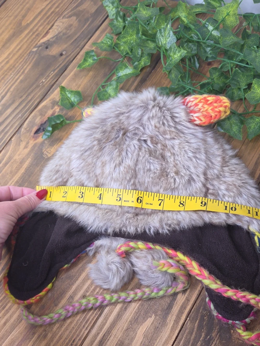 Steve Madden. Beige Faux Fur Earflap Hat with Multicolor Knit Ears. OSFA. EUC